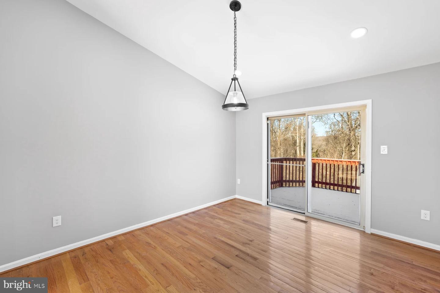 5008 Boydell Ave Property Photo 16