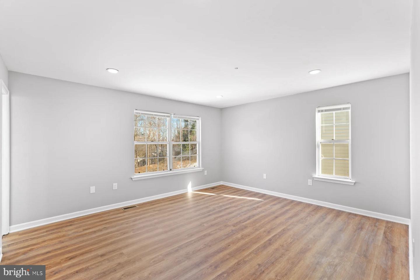 5008 Boydell Ave Property Photo 30