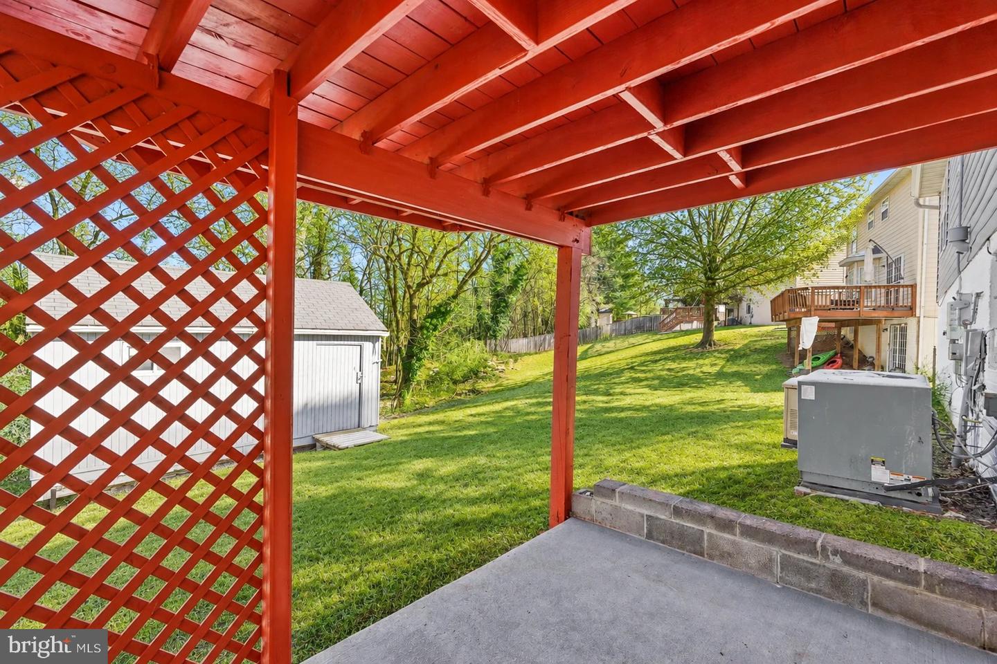 5008 Boydell Ave Property Photo 34