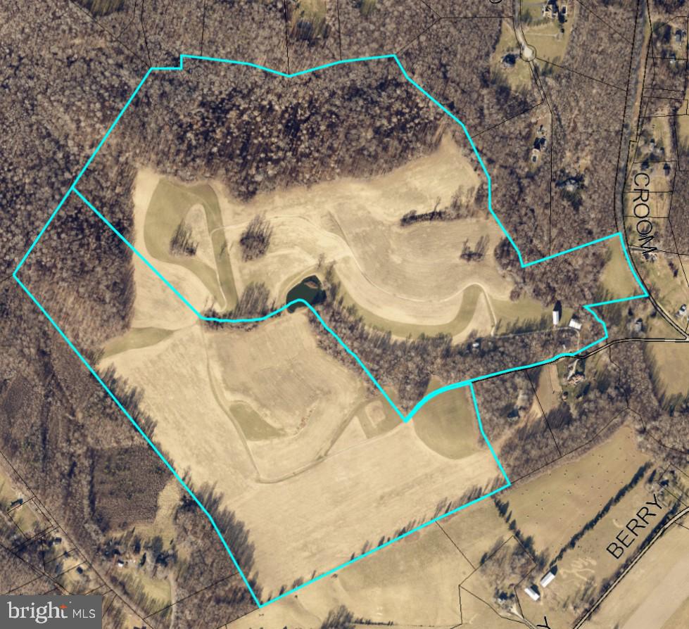 11407 Croom Rd Property Photo 11