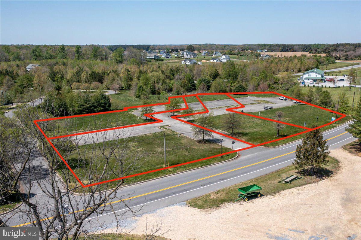 Main St Property Photo 32