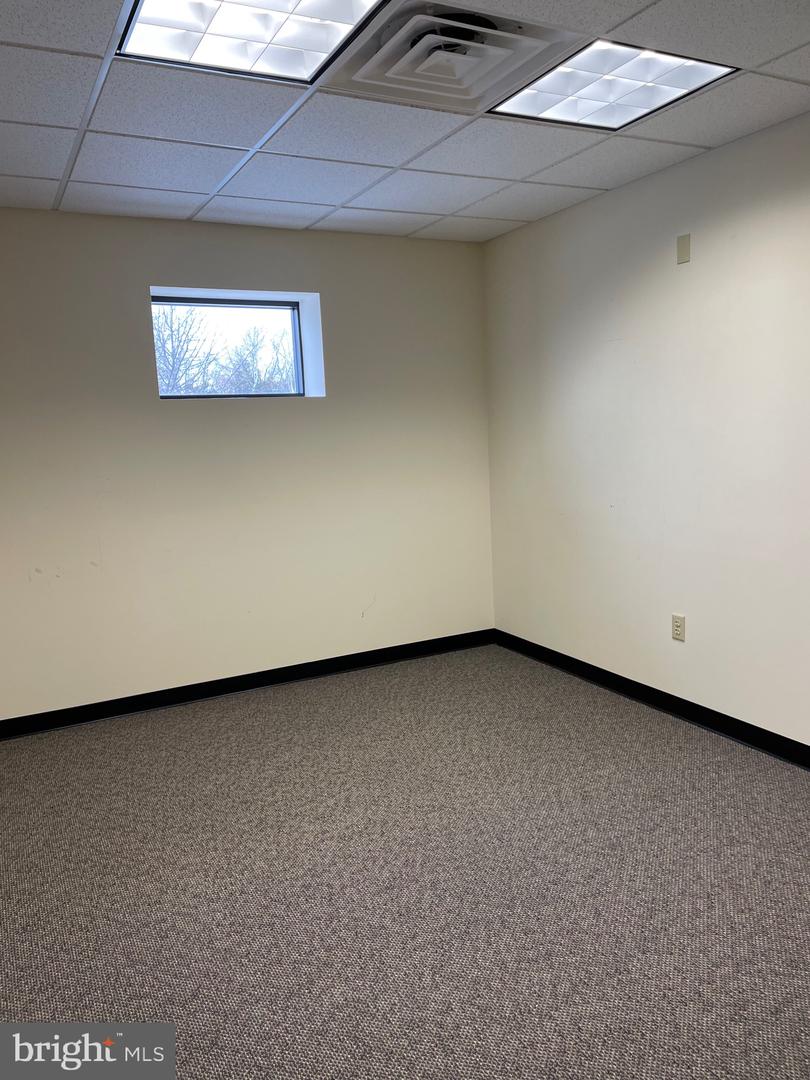 605 Main St #unit 201 Property Photo 2