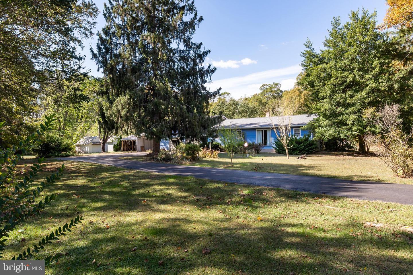203 Bolton Woods Rd Property Photo 1