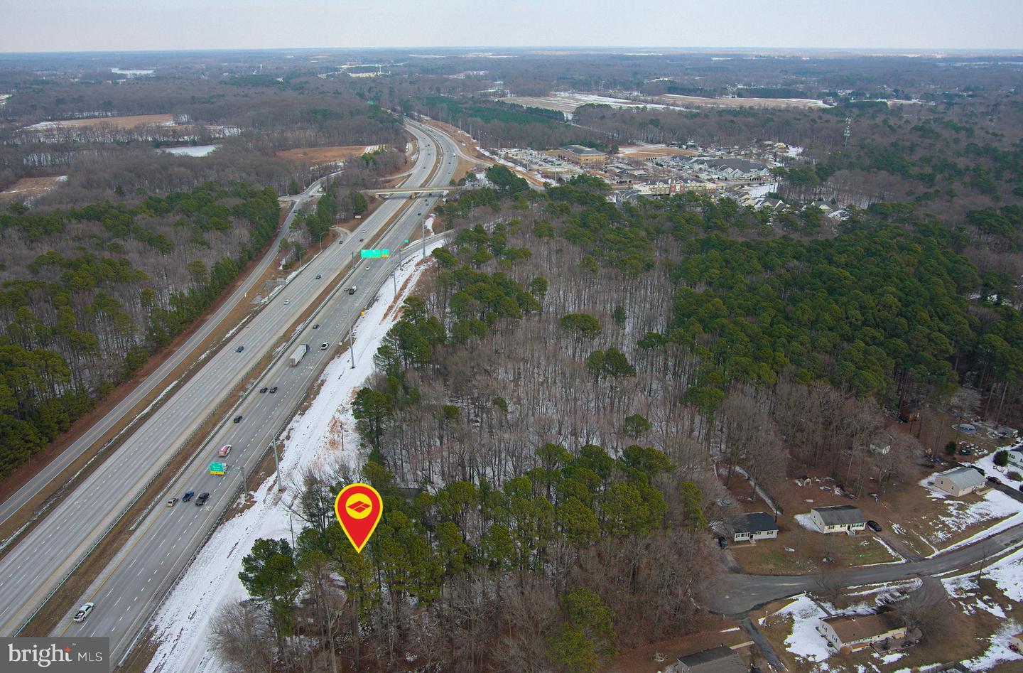 124 Hess Frontage Rd Property Photo 2