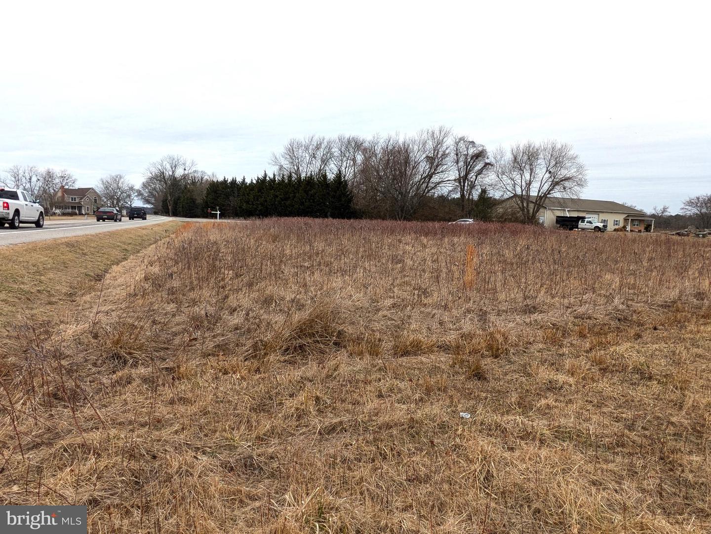 Neighbors Rd Property Photo 3
