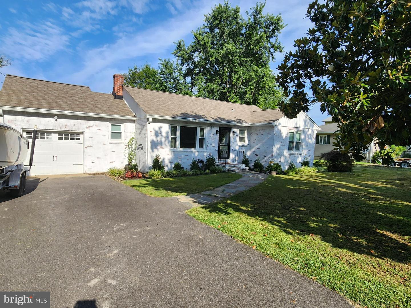 1765 Harbor Dr Property Photo