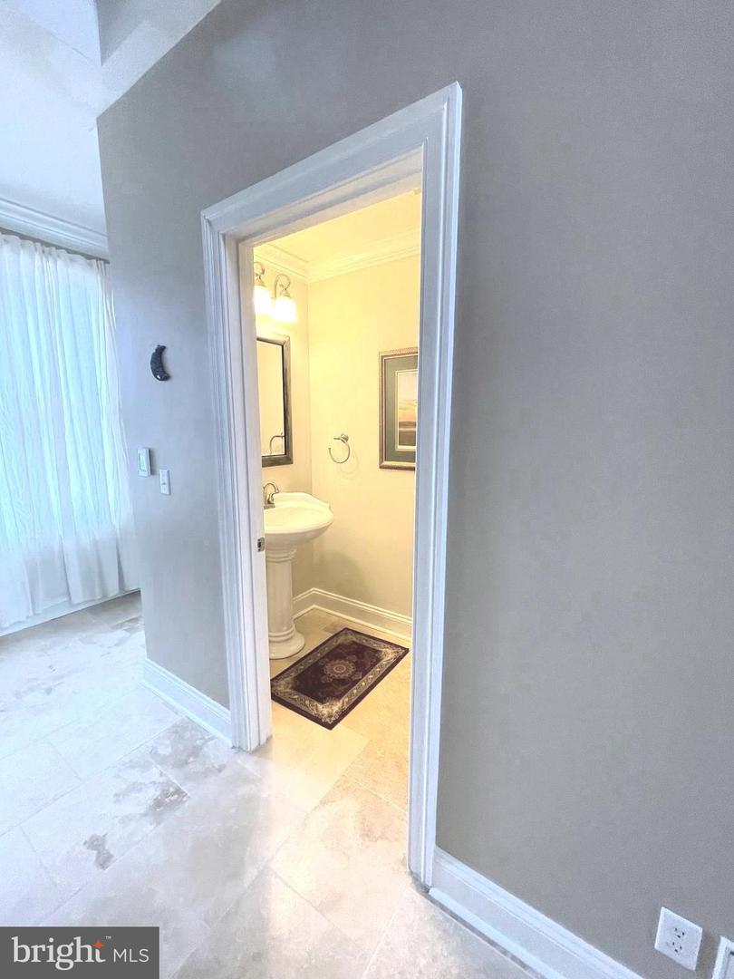 238 Nichols Manor Dr Property Photo 8