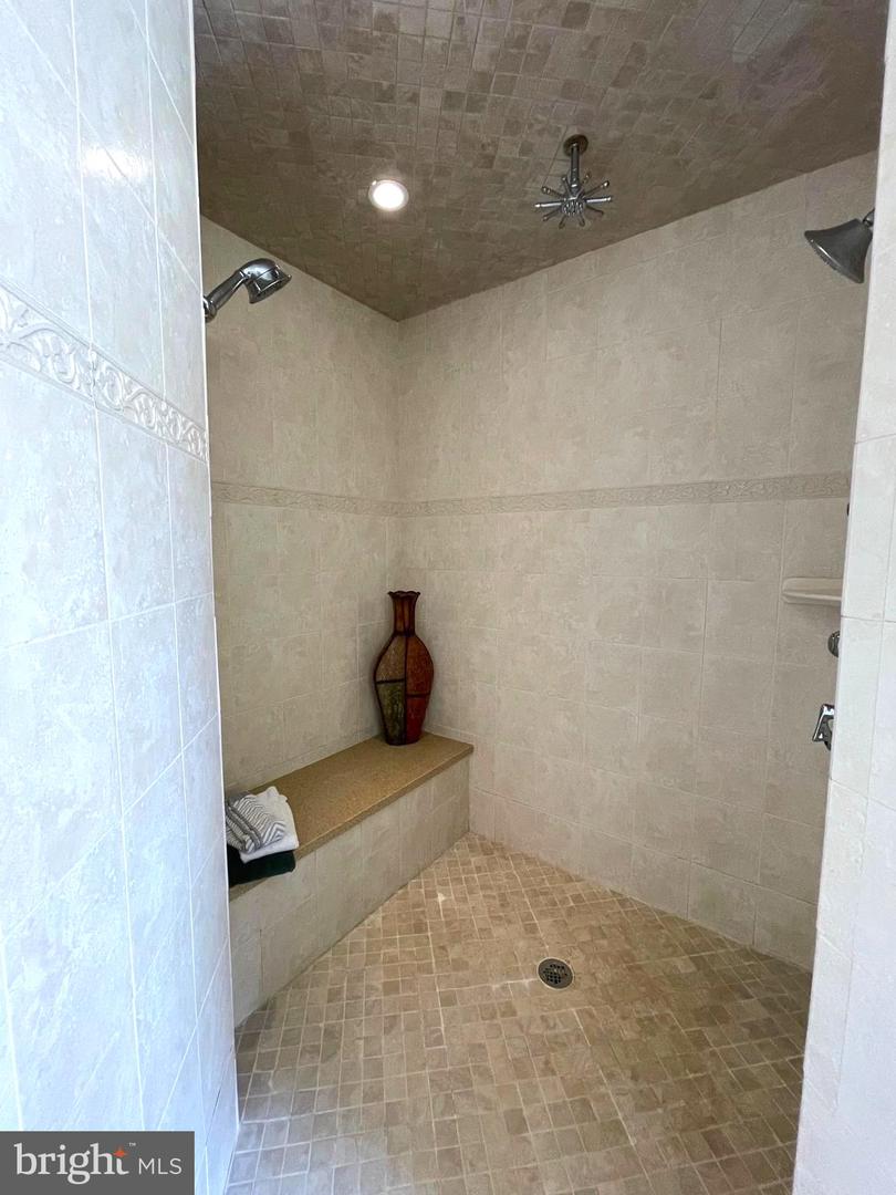 238 Nichols Manor Dr Property Photo 35