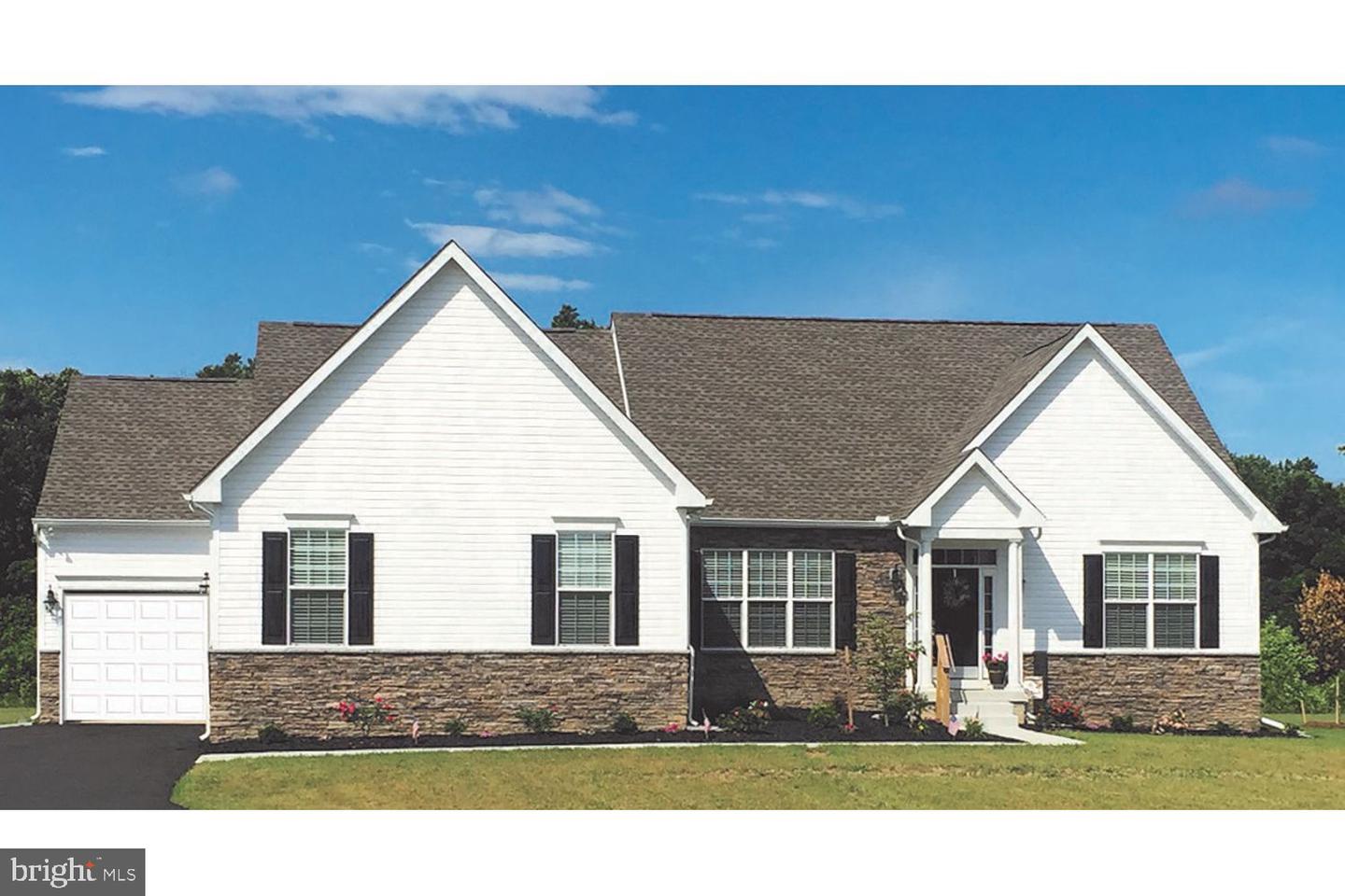 114 Queens Colony High Rd Property Photo 2