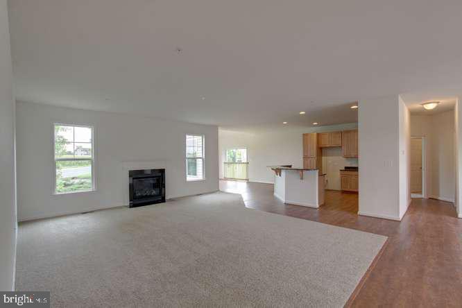 114 Queens Colony High Rd Property Photo 6