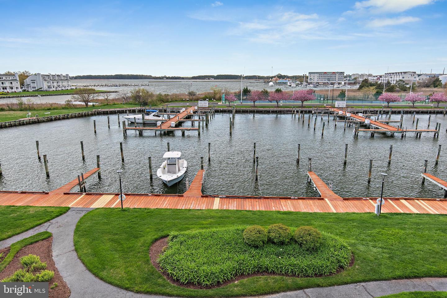 230 Oyster Cove Dr Property Photo 48