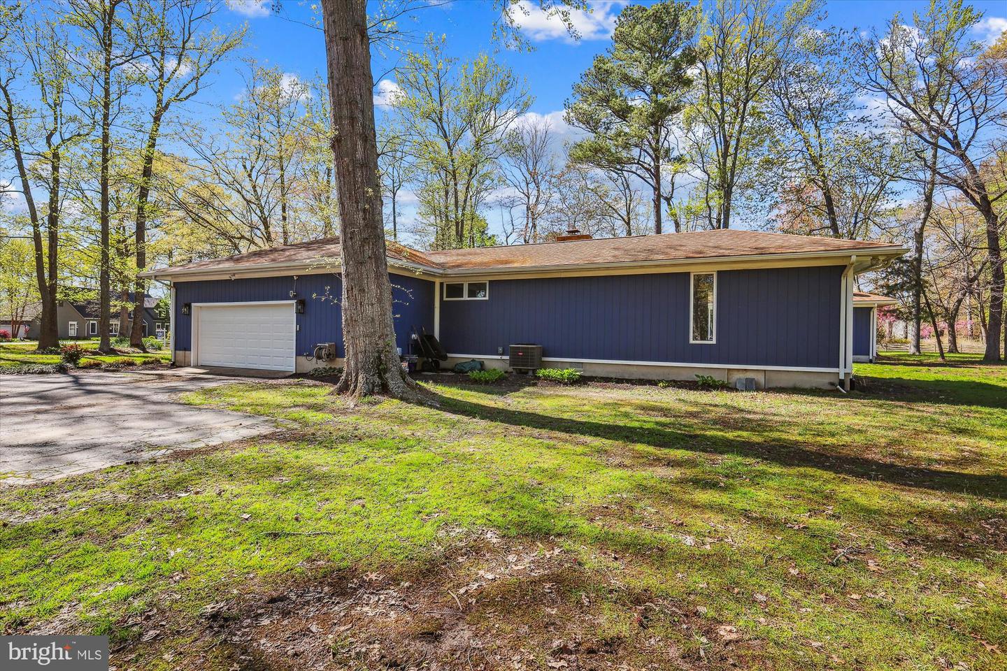 42 Prospect Bay Dr W Property Photo 7