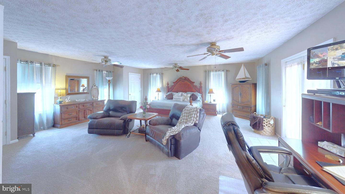 205 Anchor Lane Property Photo 1