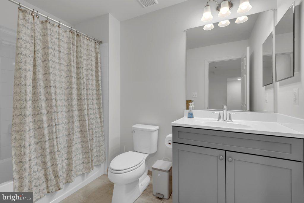 353 Allison Jane Dr #g-13 Property Photo 22