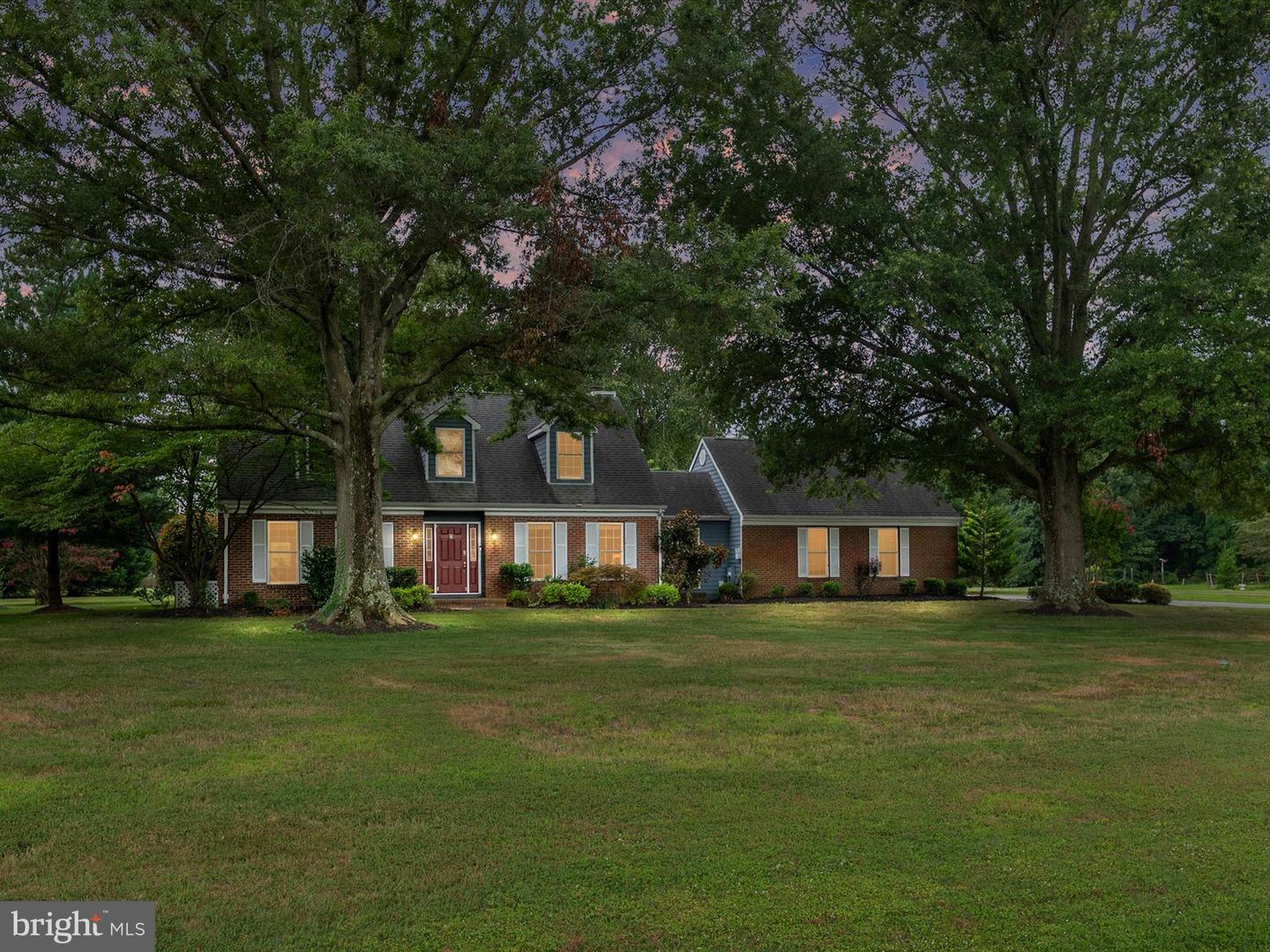 20 Prospect Bay Dr W Property Photo 1