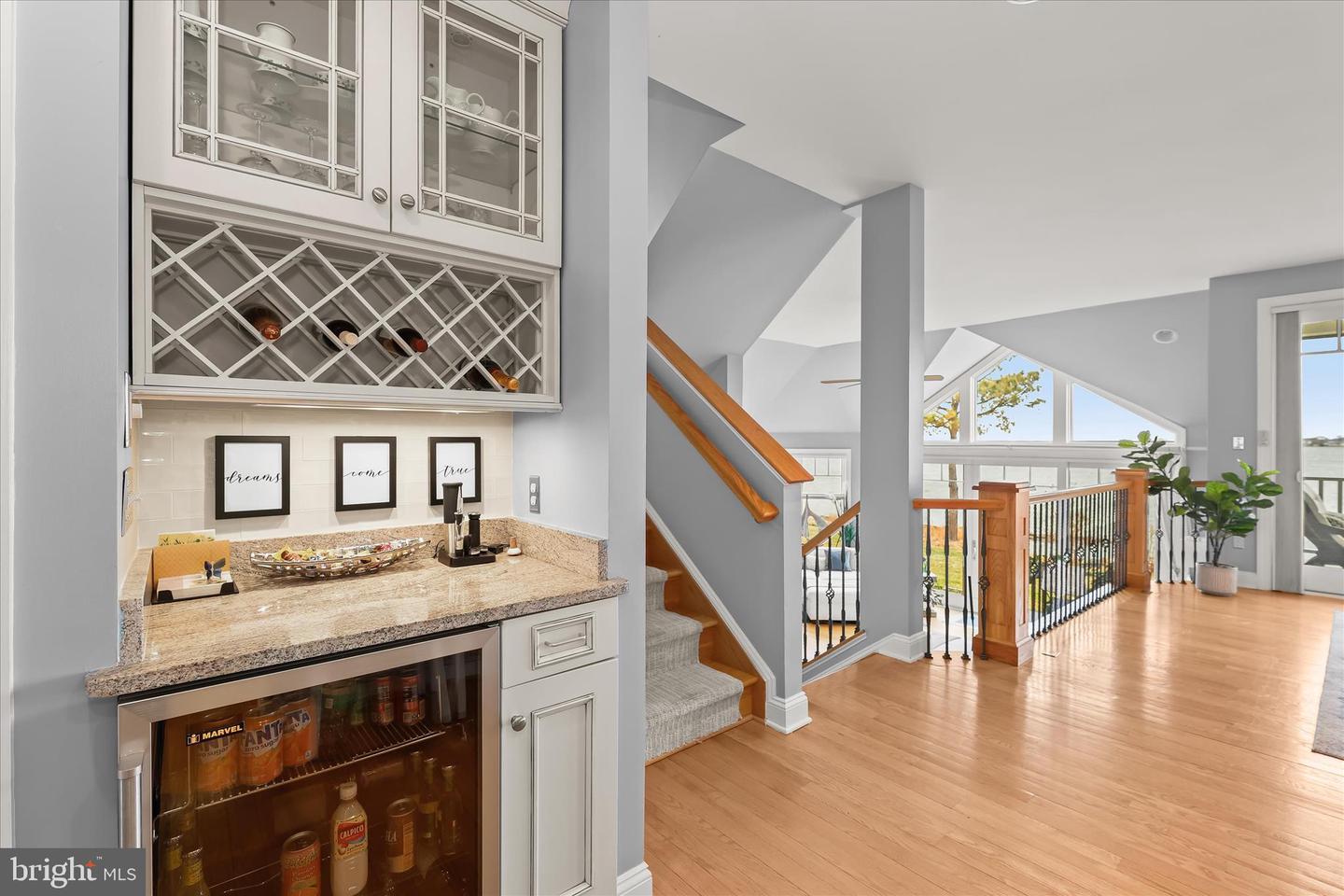 350 Narrows Pointe Dr Property Photo 18