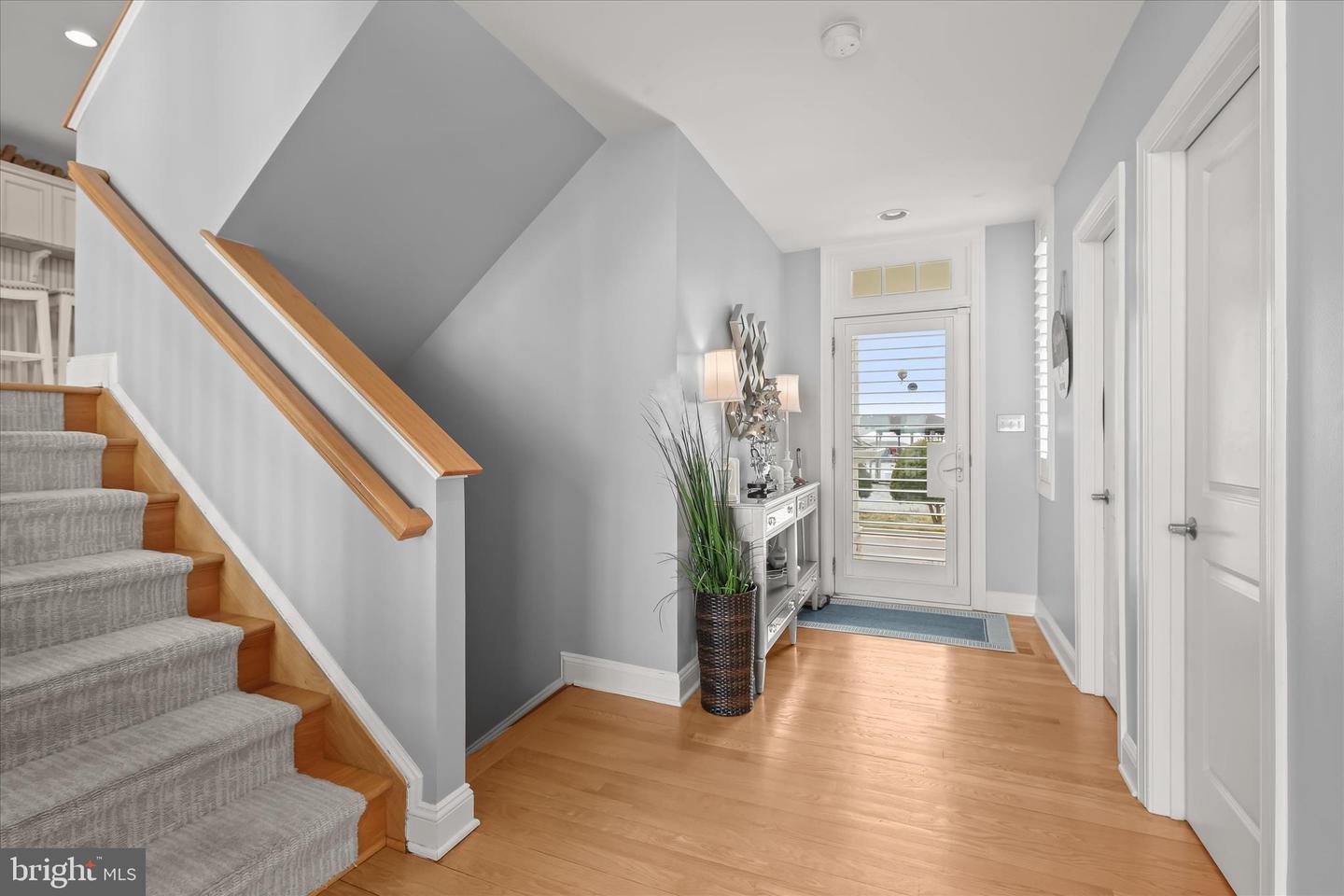 350 Narrows Pointe Dr Property Photo 24
