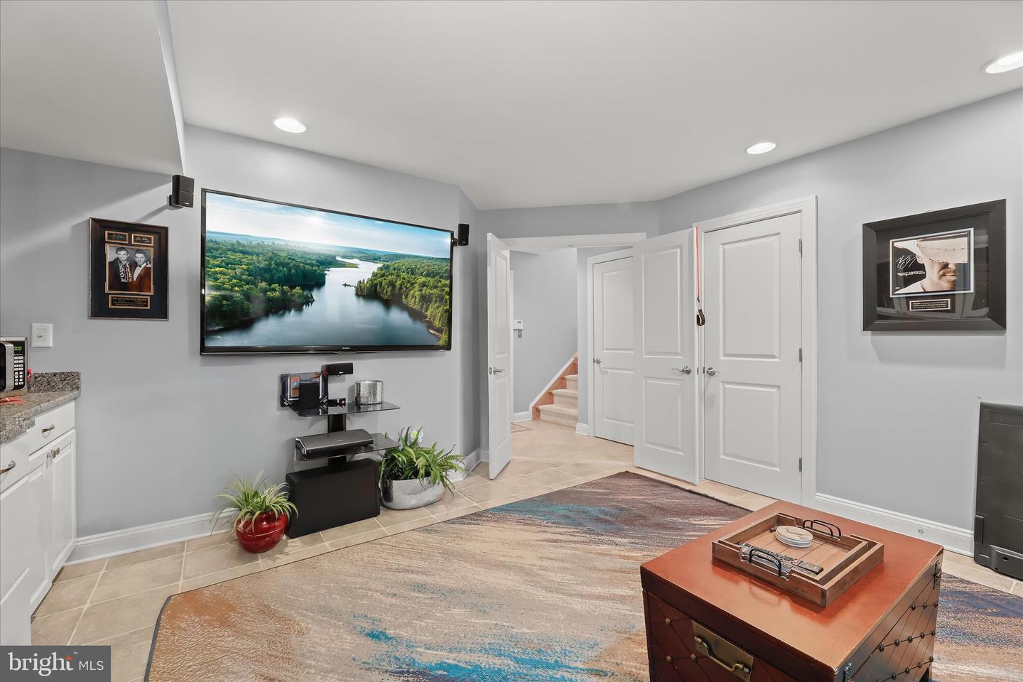 350 Narrows Pointe Dr Property Photo 40