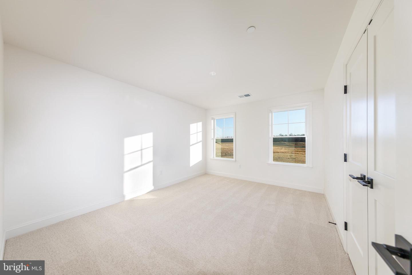 104 Pasture Ct Property Photo 33