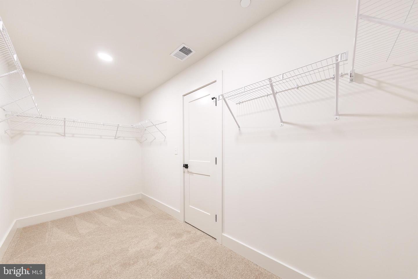 1757 Harbor Dr Property Photo 13