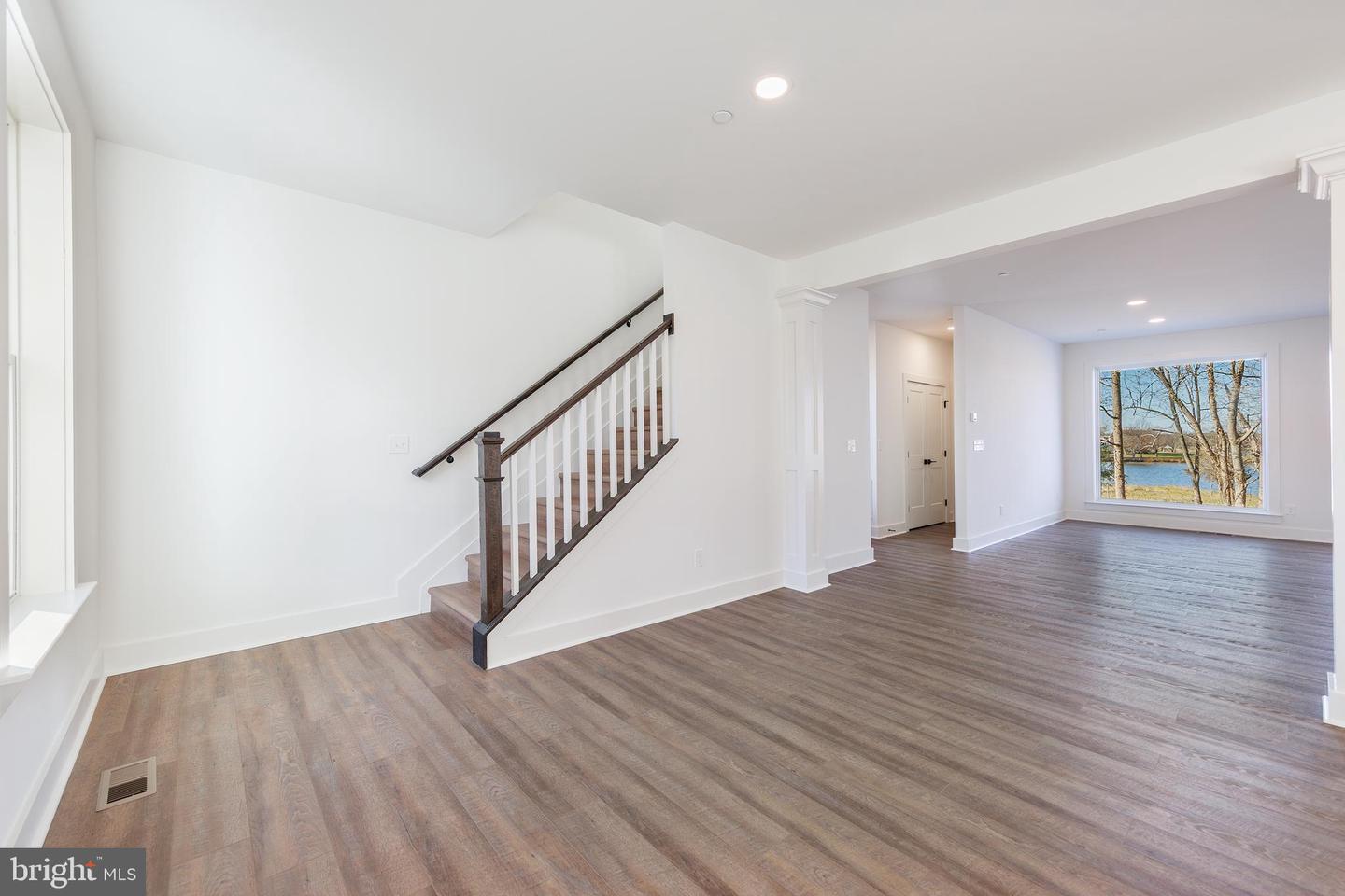 1757 Harbor Dr Property Photo 26