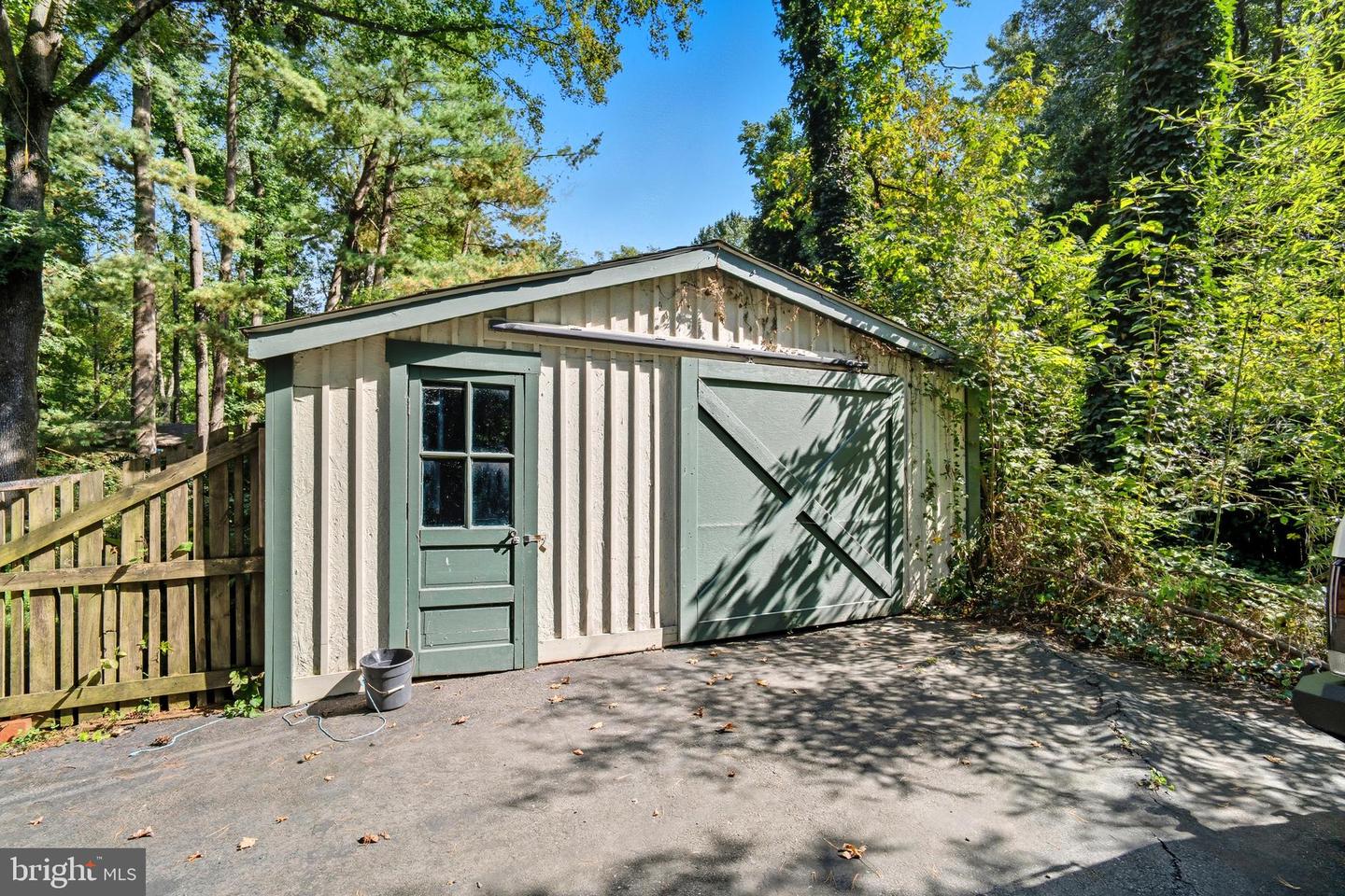 222 Dutchess Rd Property Photo 16