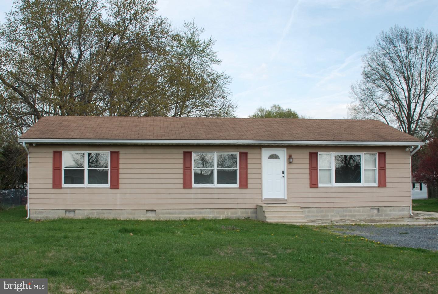 920 Cloverfields Dr Property Photo 1