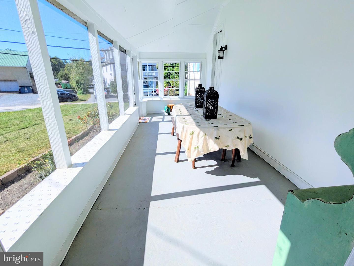 100 Wall St Property Photo 15