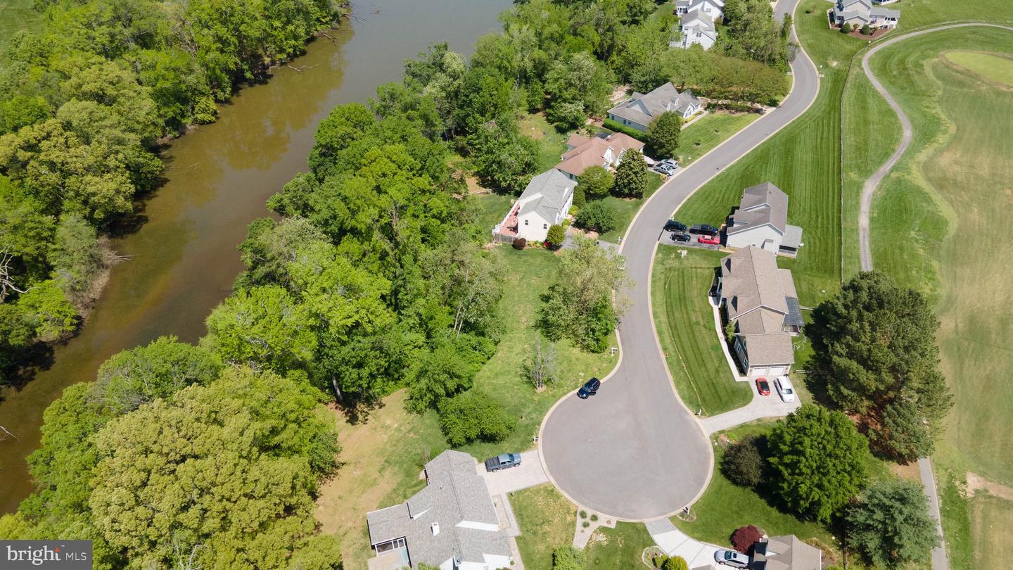 248 Harbor Ln Property Photo 6