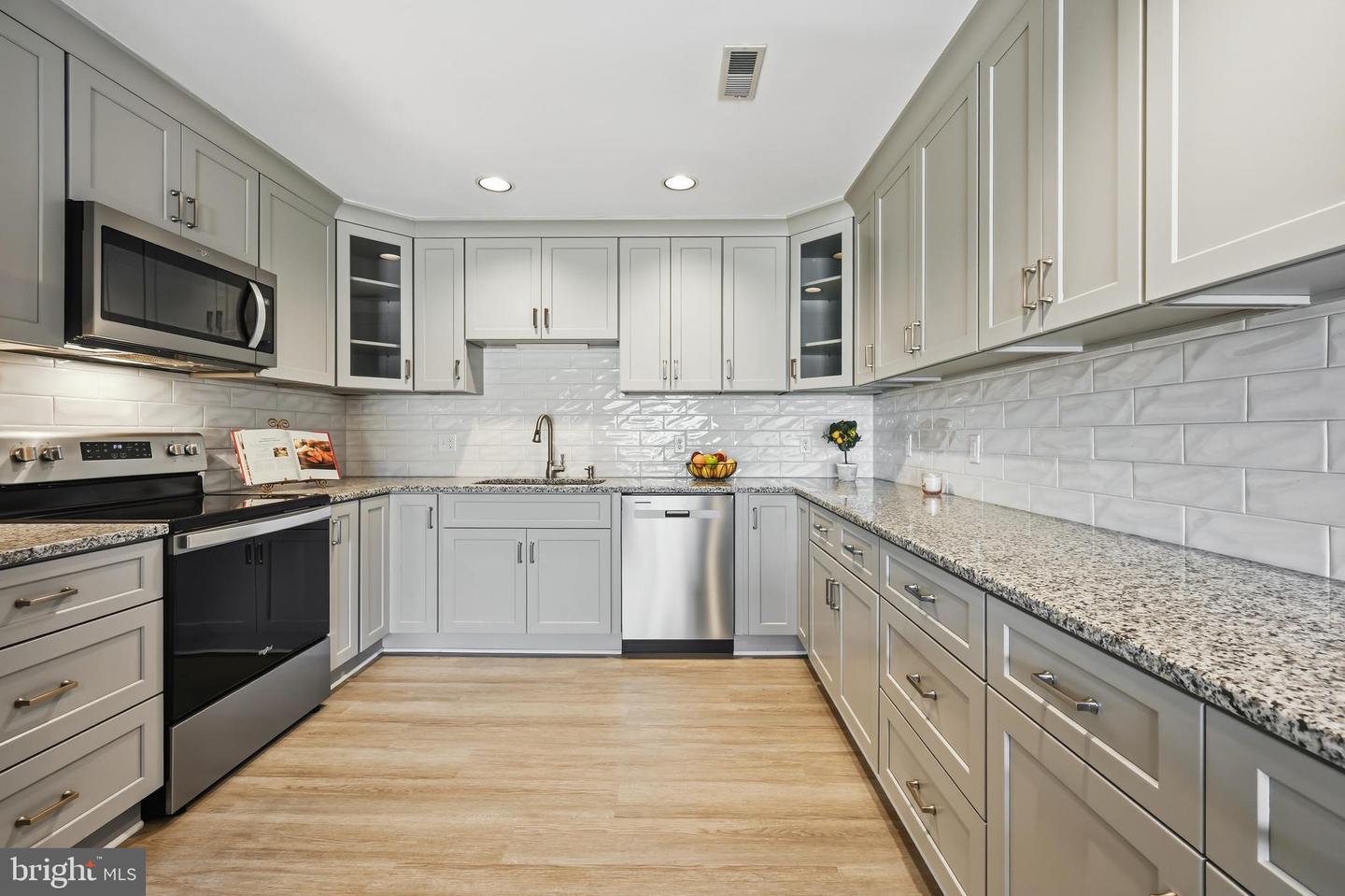 109 Bayview Property Photo 14