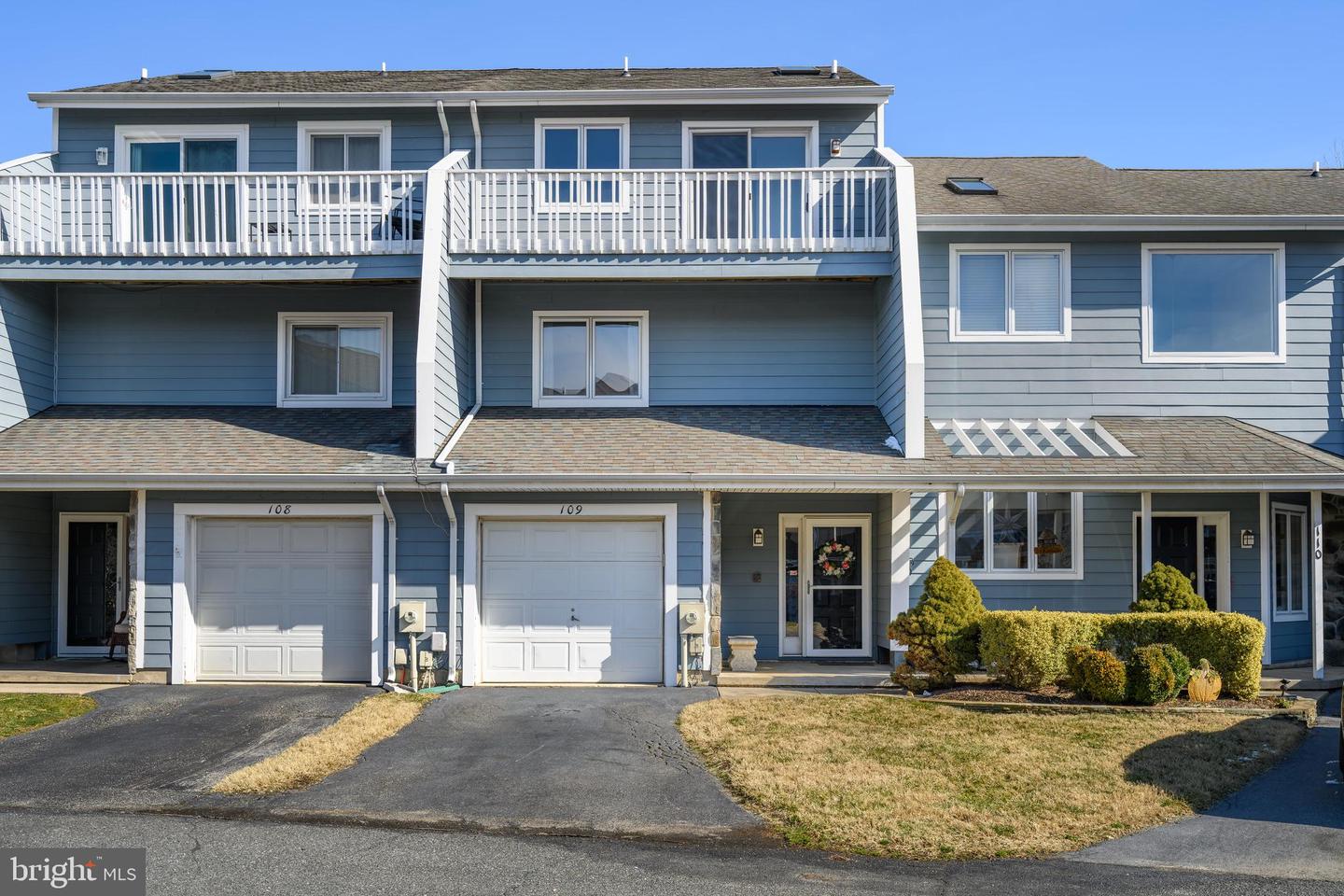 109 Bayview Property Photo 44