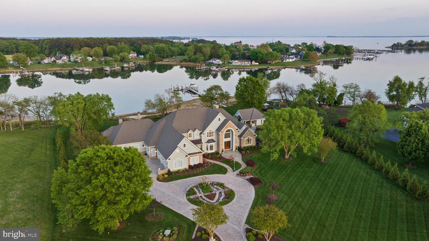 330 SERENITY LN
