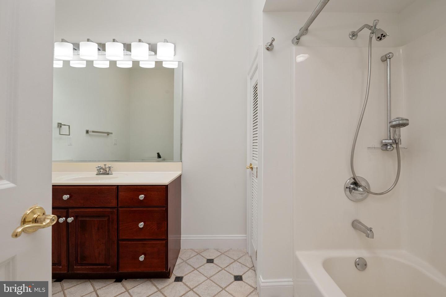 319 Blue Bay Rd Property Photo 60