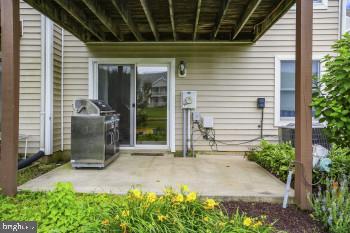 312 Blenny Ln Property Photo 6