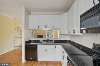 312 Blenny Ln Property Photo 22