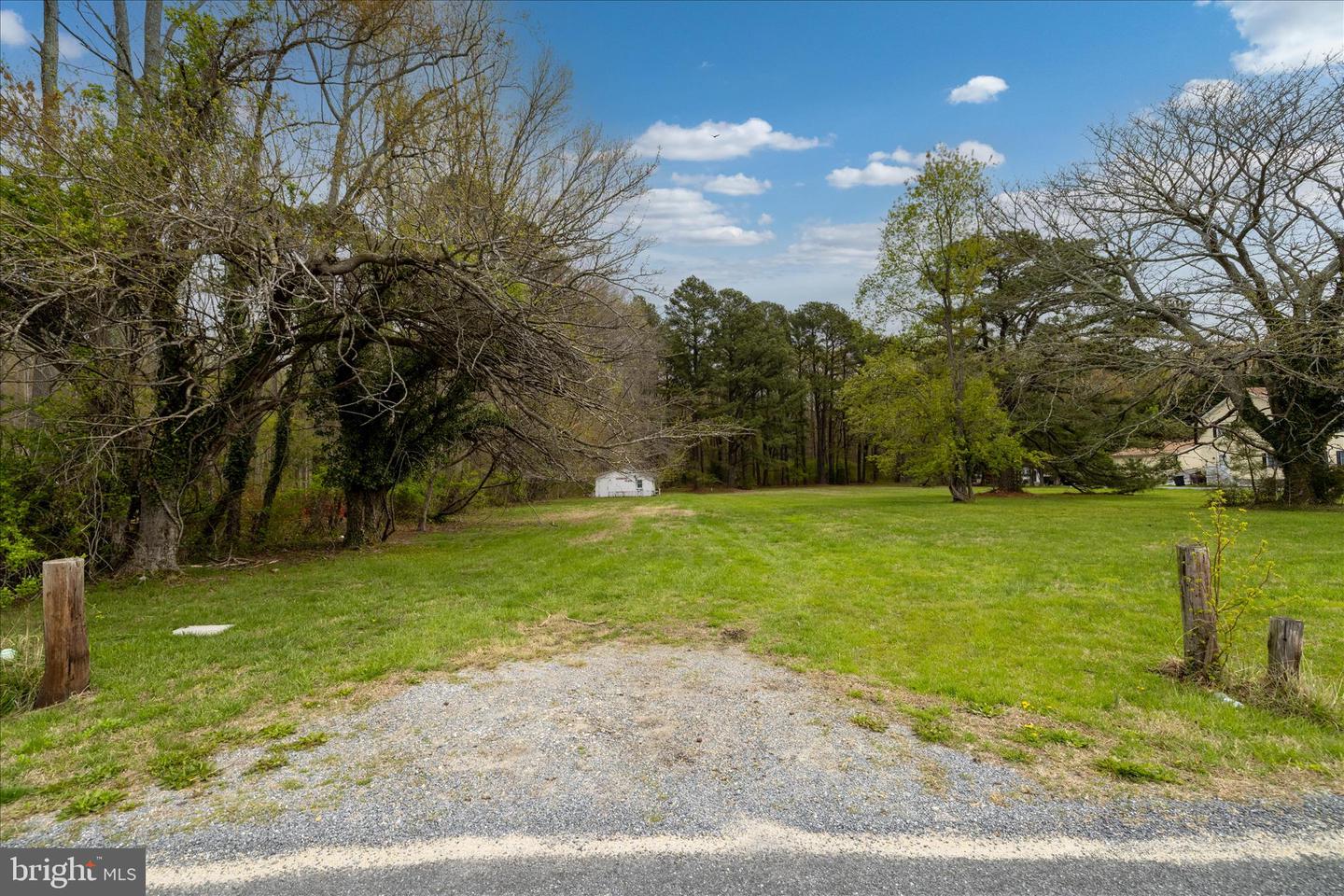 201 Sawmill Ln Property Photo 1