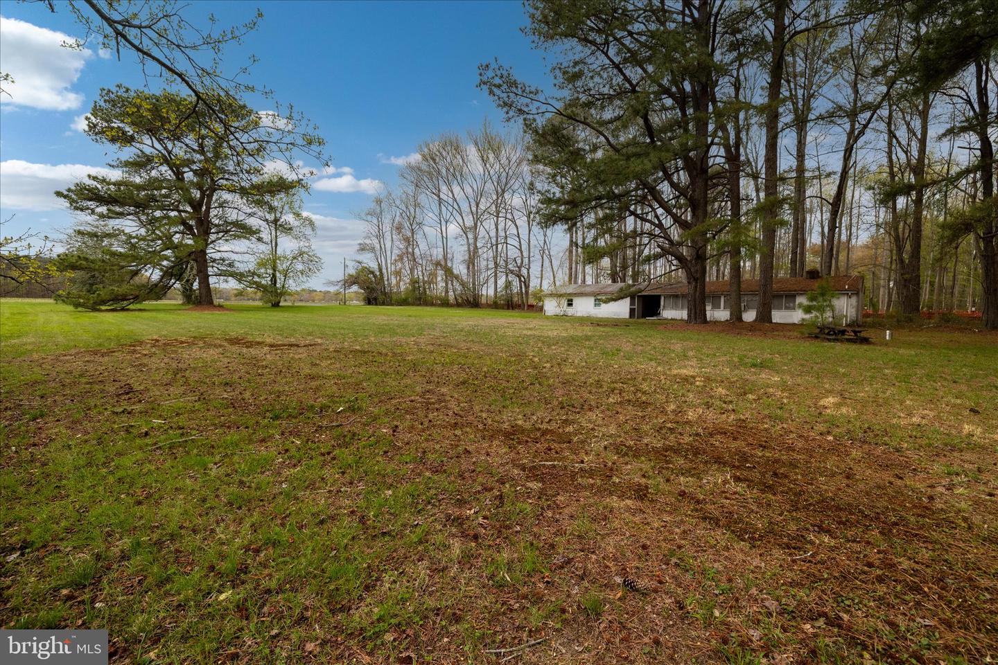 201 Sawmill Ln Property Photo 5