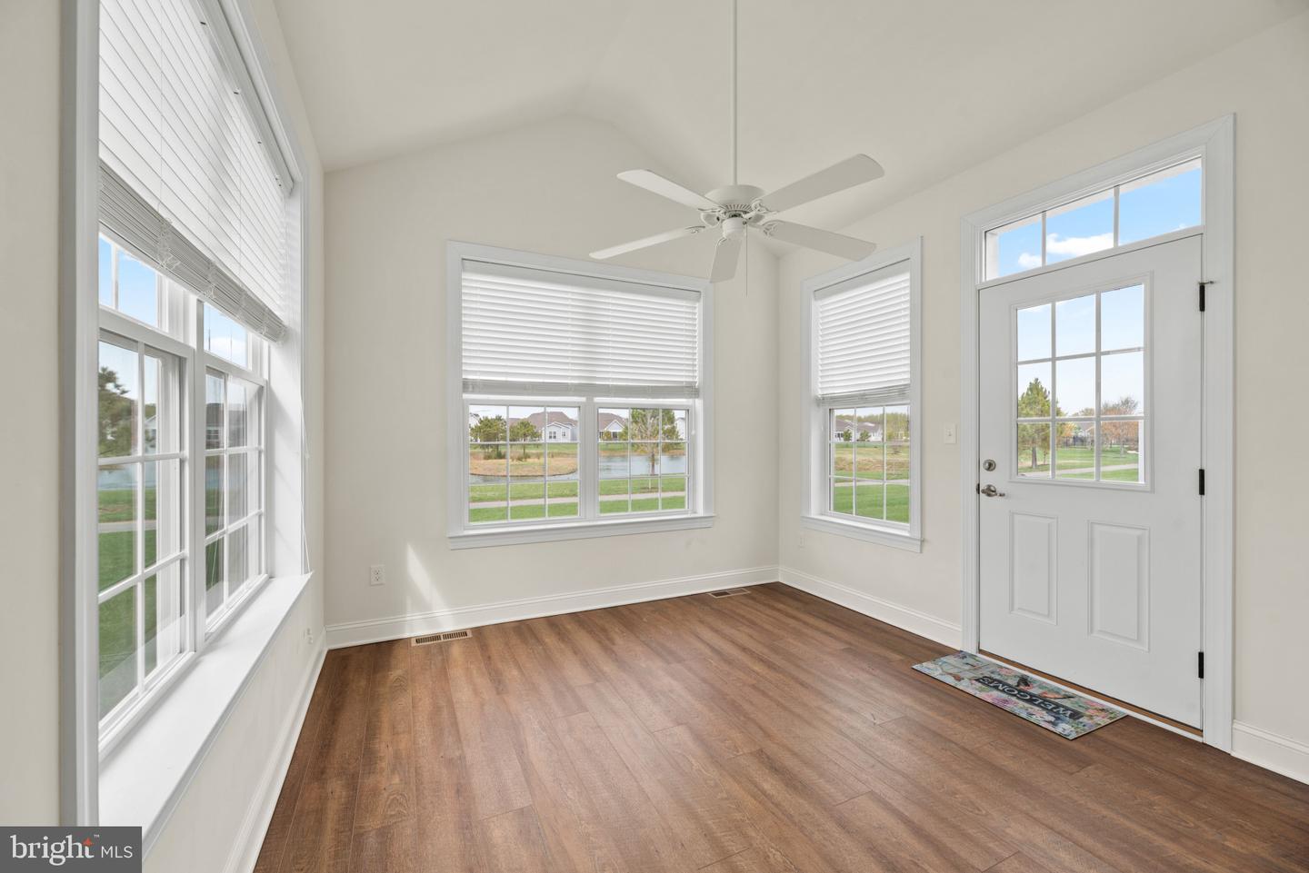 845 Moorings Cir #138 Property Photo 21