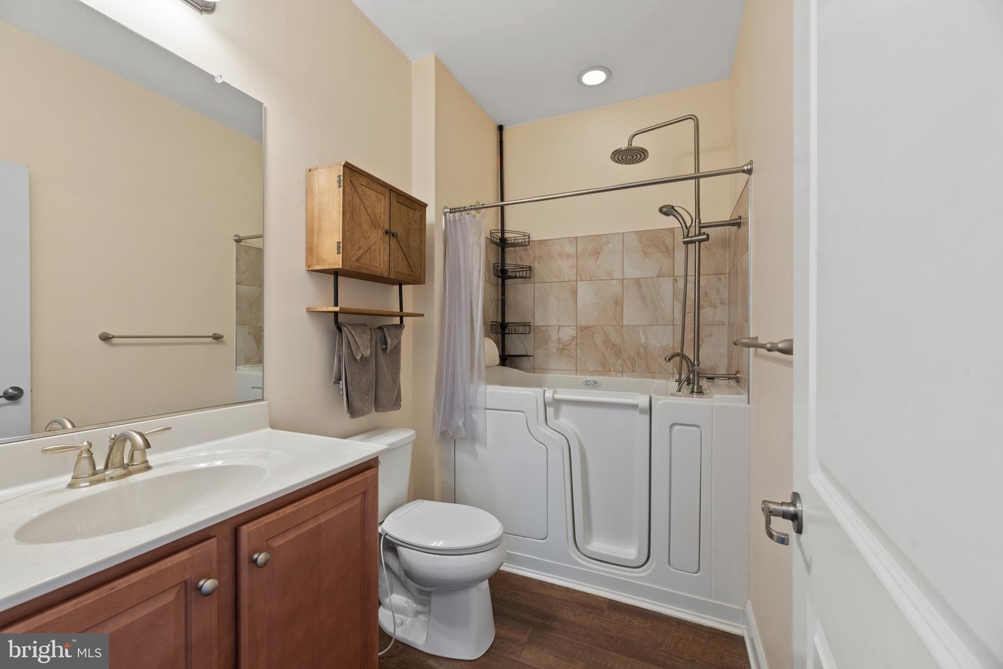845 Moorings Cir #138 Property Photo 31