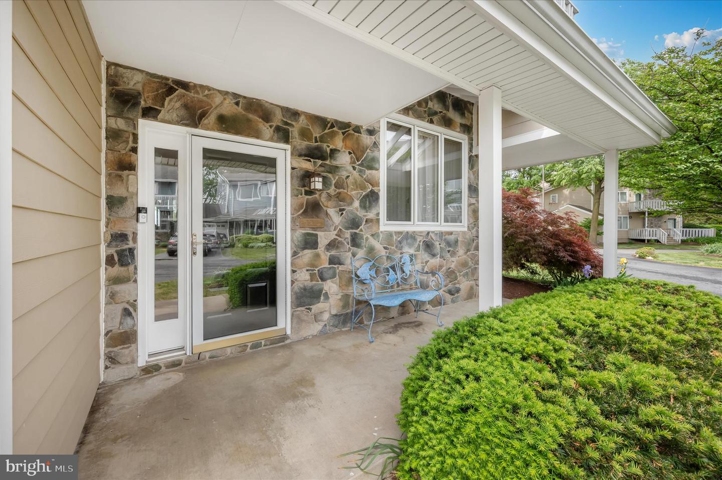 118 Bayview Property Photo 2