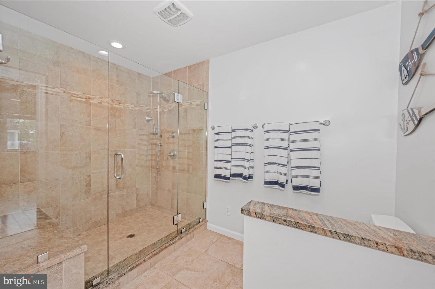 118 Bayview Property Photo 51