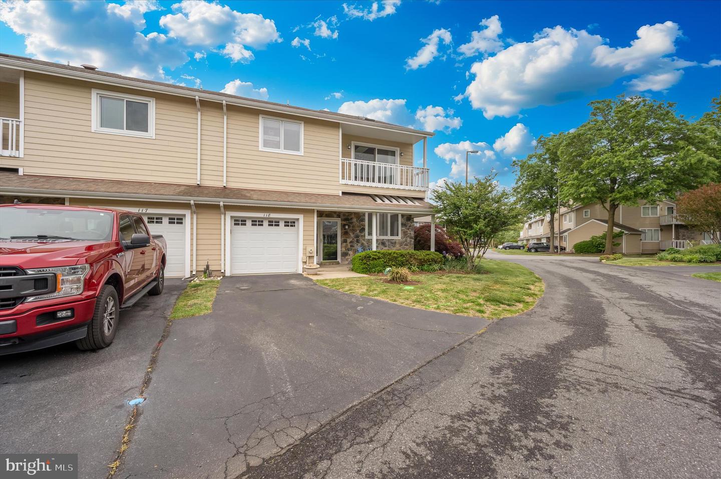 118 Bayview Property Photo 84