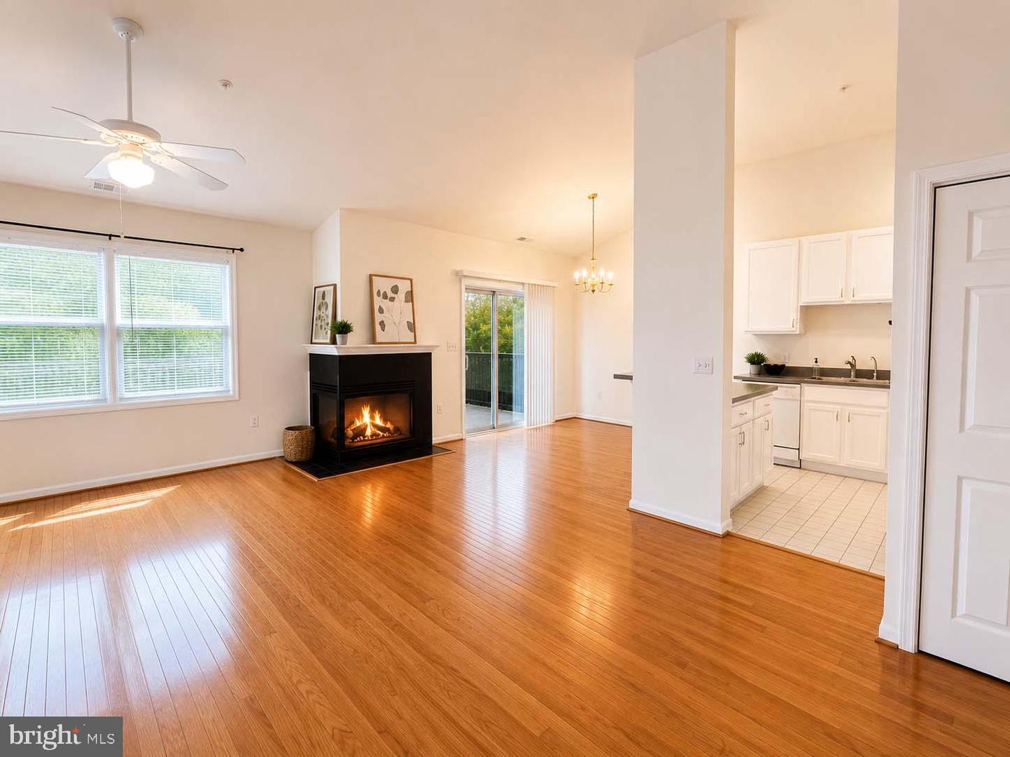 114 Merganser Ct Property Photo 3