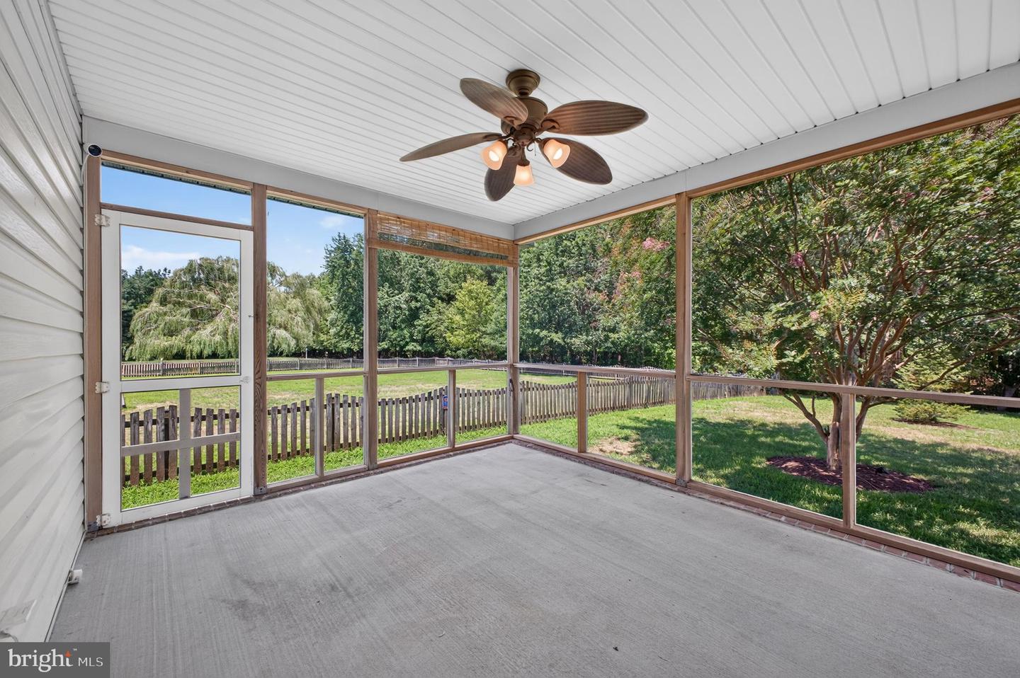 337 Roe Ingleside Rd Property Photo 6