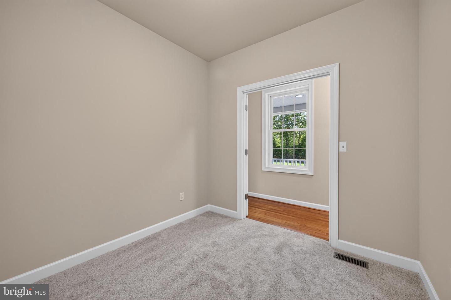 337 Roe Ingleside Rd Property Photo 43