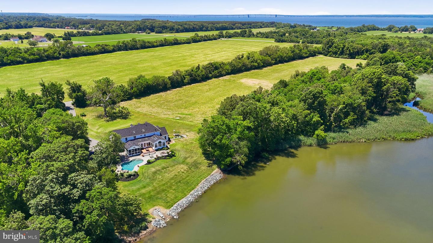 1810 Love Point Rd Property Photo 8