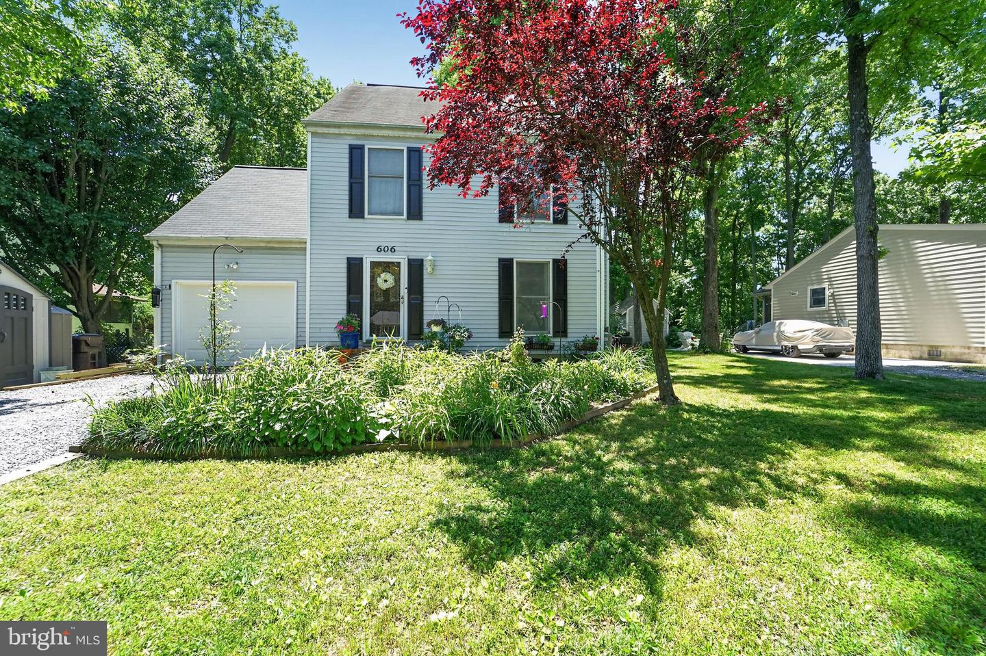 606 KIMBERLY WAY Property Photo 1