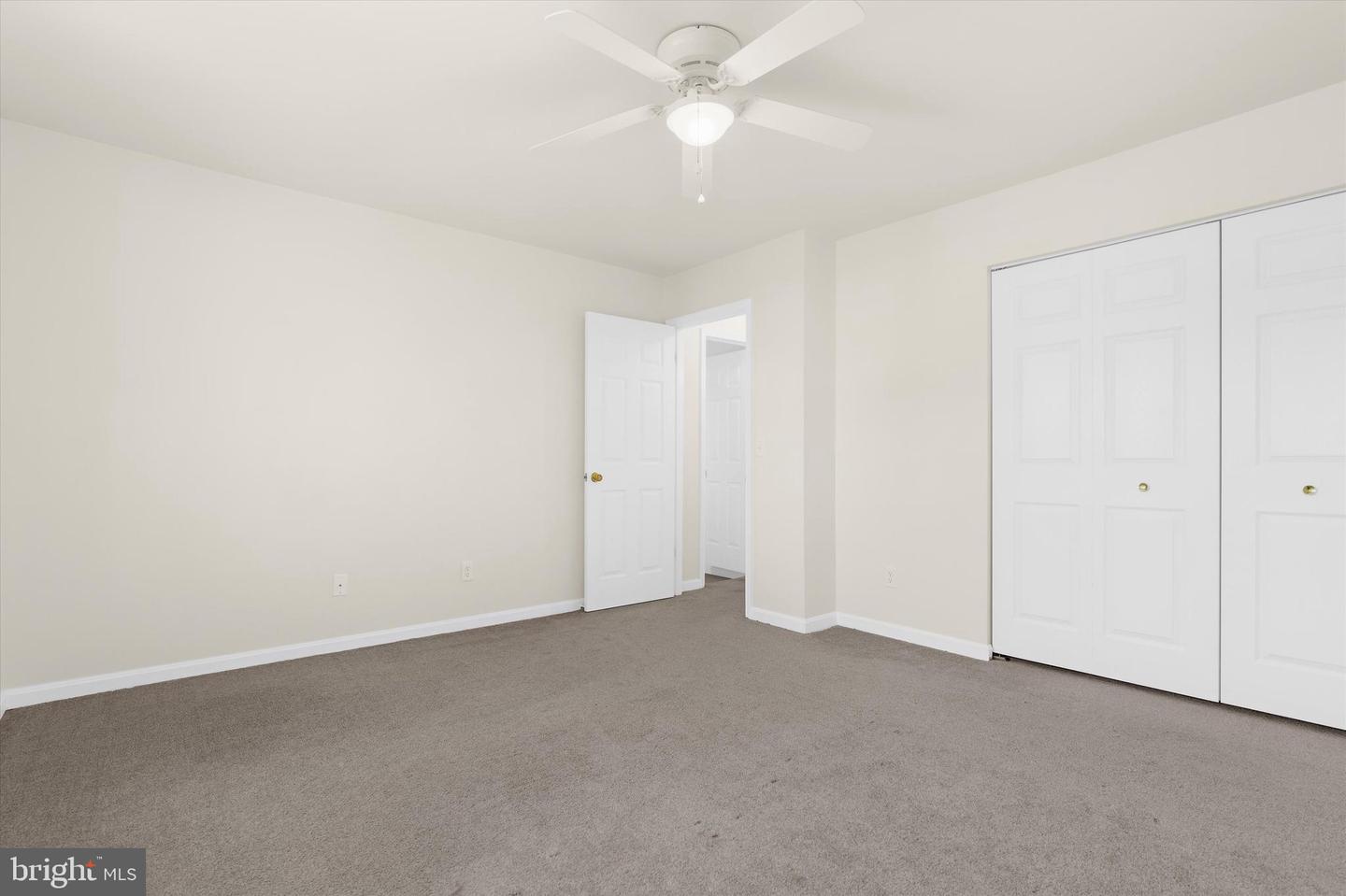 5011 Bridgepointe Dr Property Photo 23