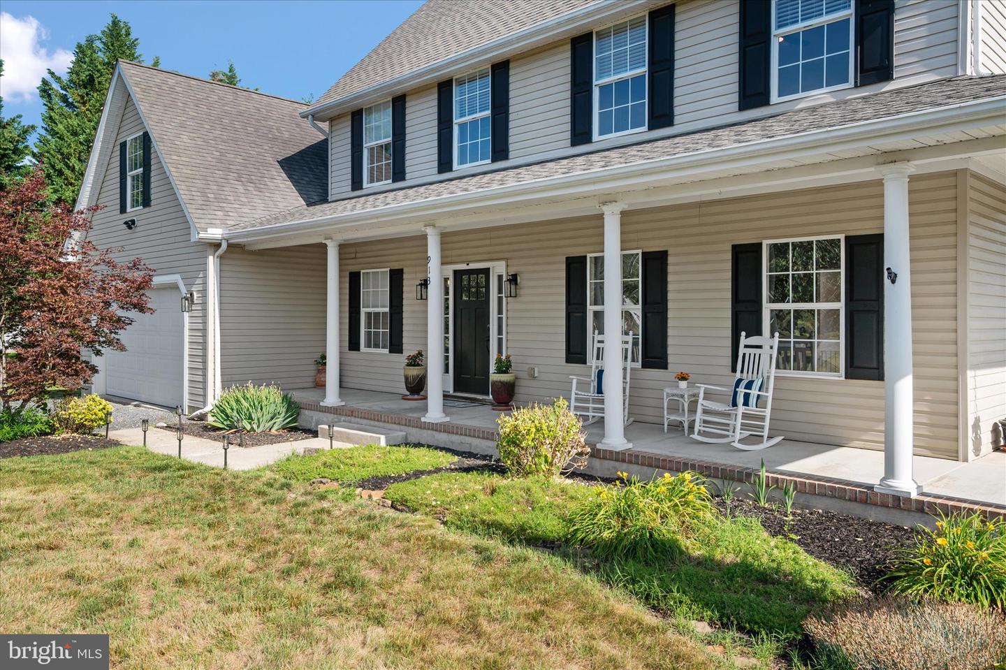 913 Clark Corners Rd Property Photo 3