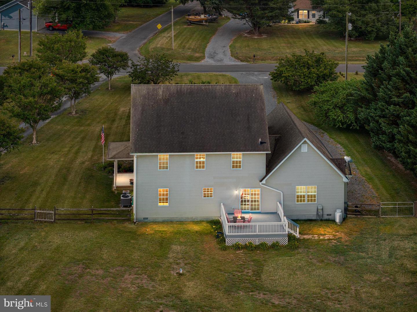 913 Clark Corners Rd Property Photo 5
